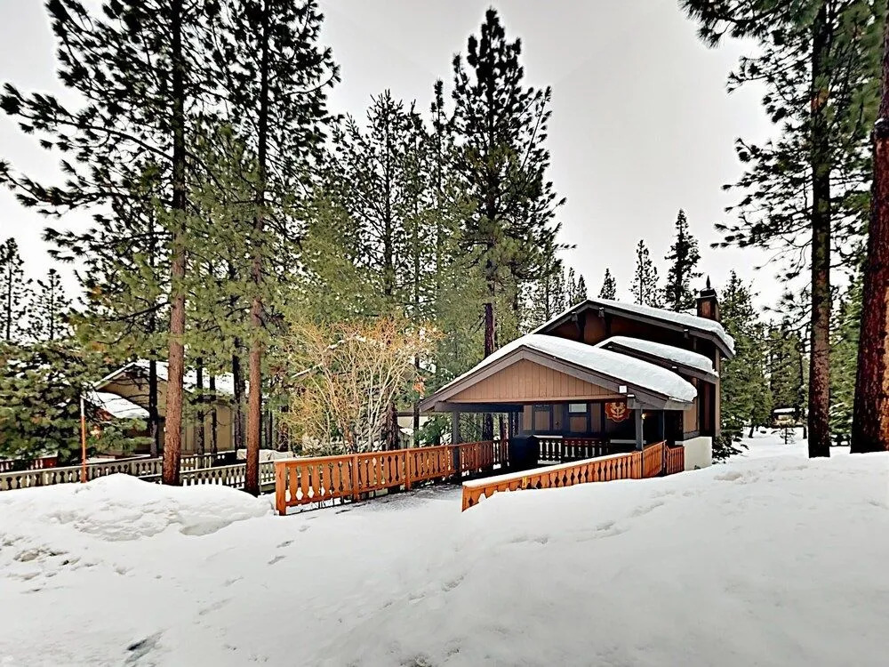 Peaceful Timber - 2 Br Home