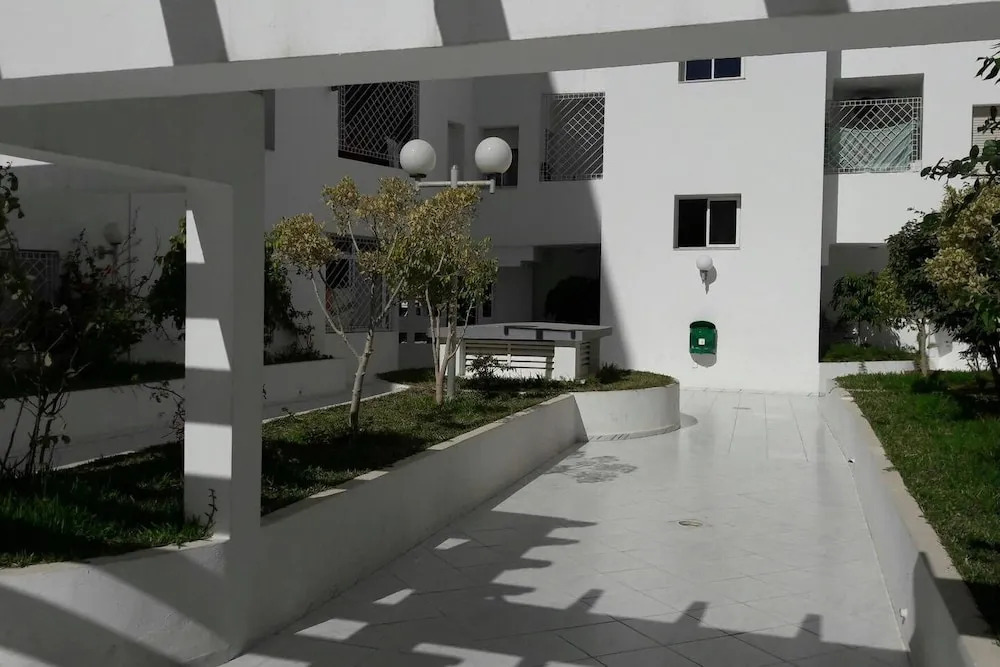 Rent Apartment F4 Richly Furnished In Tunis