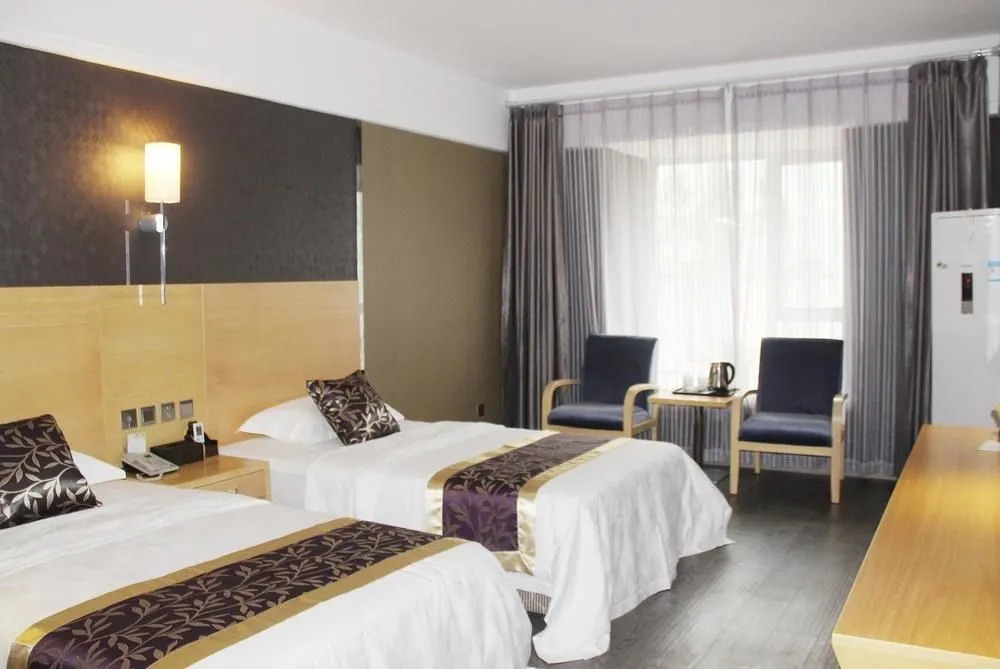 Xinyi Hotel