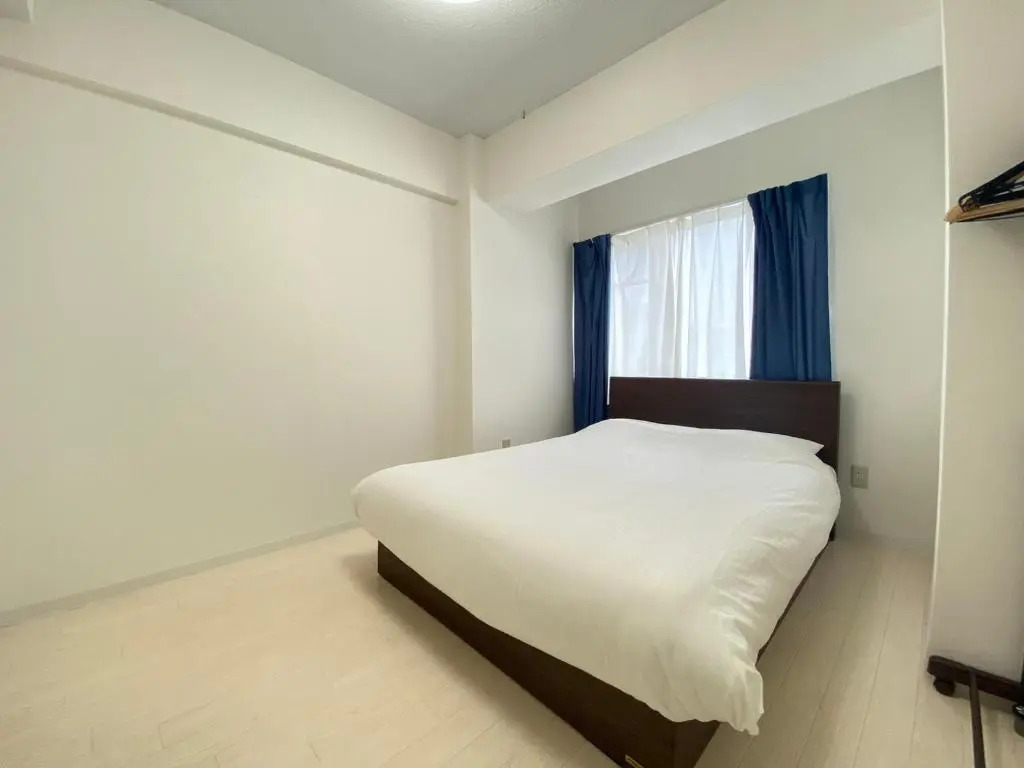 Easy Access to downtown area, Sapporo Dome AMS503