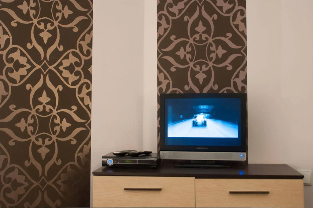 Hostel Helvetia - Private Rooms in City Center