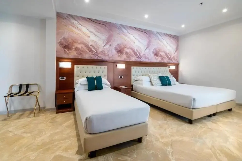 Esposizione Luxury Rome