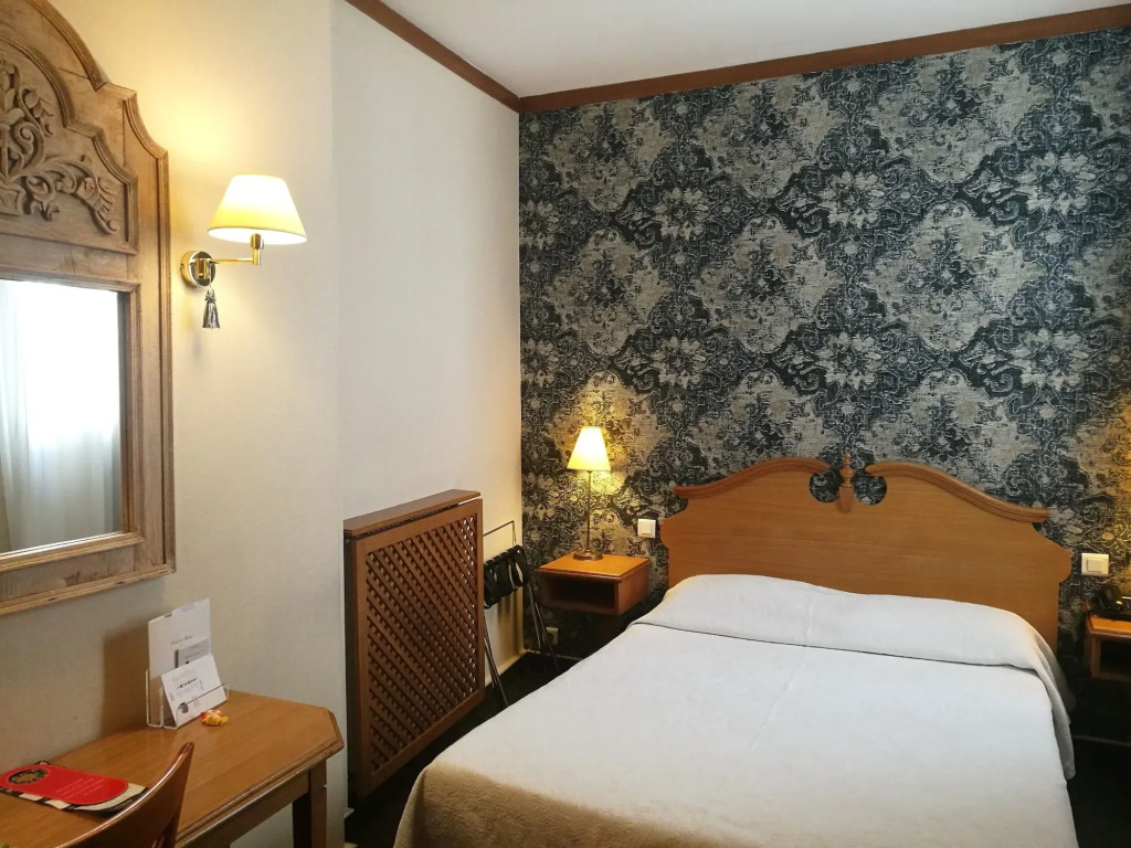 Hotel de Fleurie - Saint-Germain-des-Pres