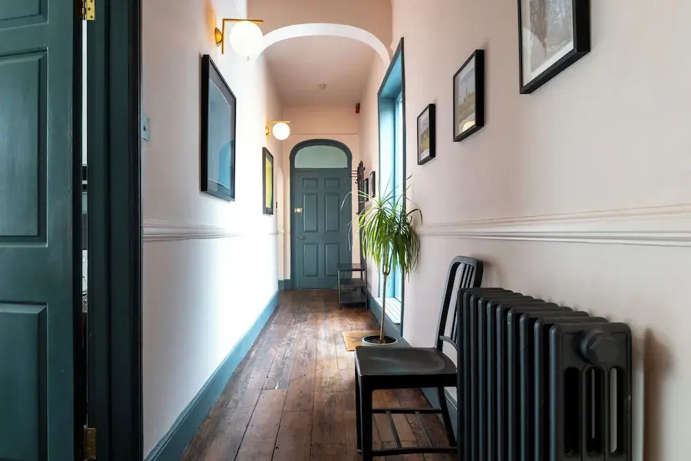 The Emporium - Stylish 2BD in Winchcombe