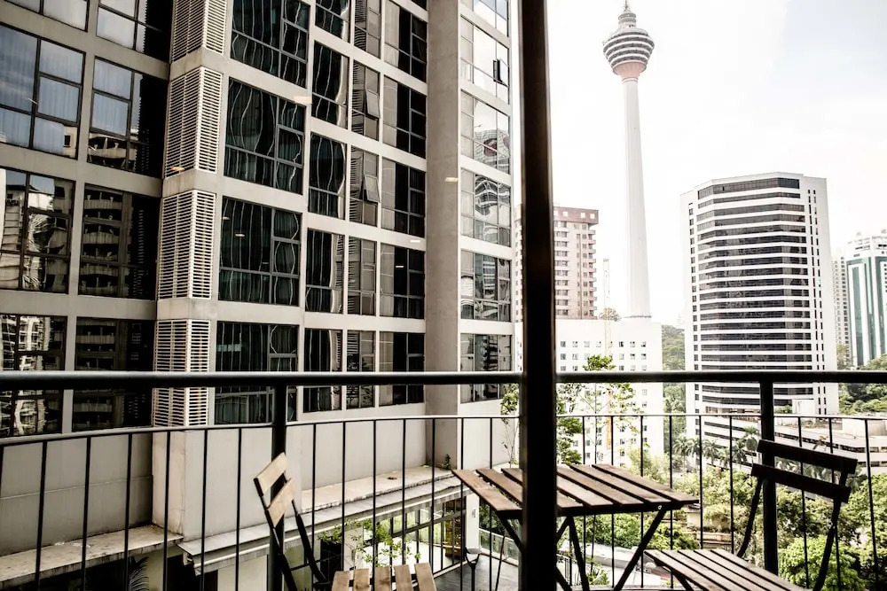 Menara Bukit Ceylon 1