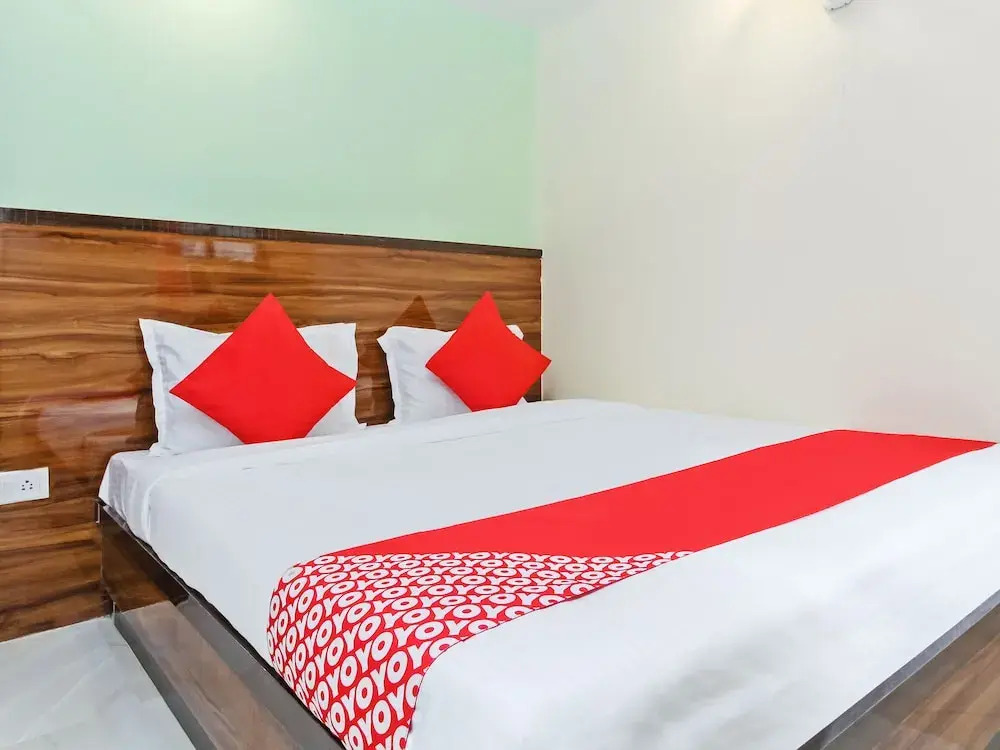 OYO 23476 Shree Mahalaxmi Lodging