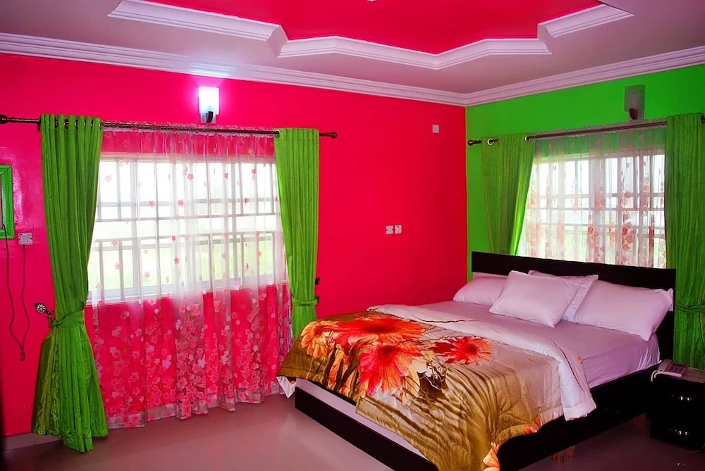 Intelligent Hotel and Suites