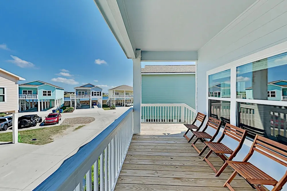 110nnaut 2 Bedroom Home