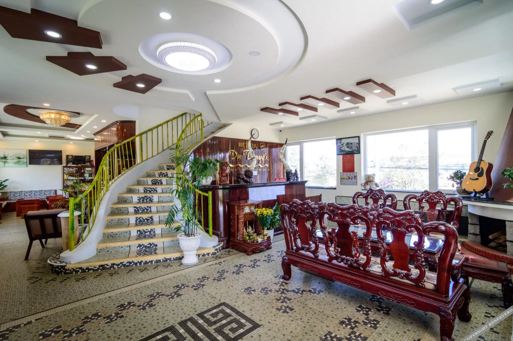 Robins Villa