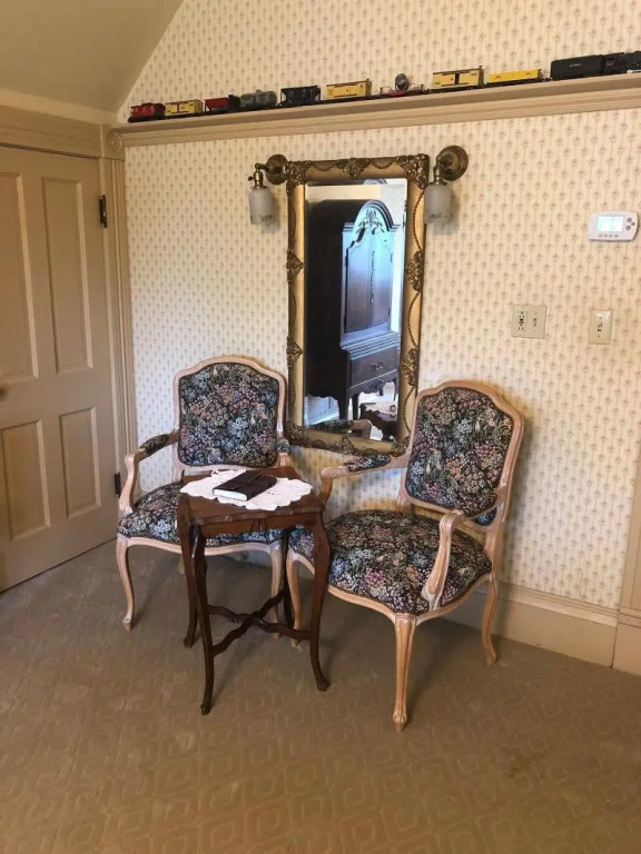 The Hancock House Bed & Breakfast Inn