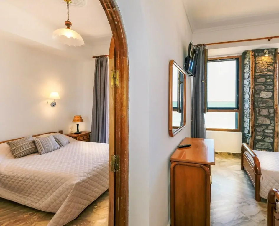 36 Mirina Room 5 - 1 Br Home