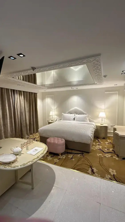 Rox luxury Hotel