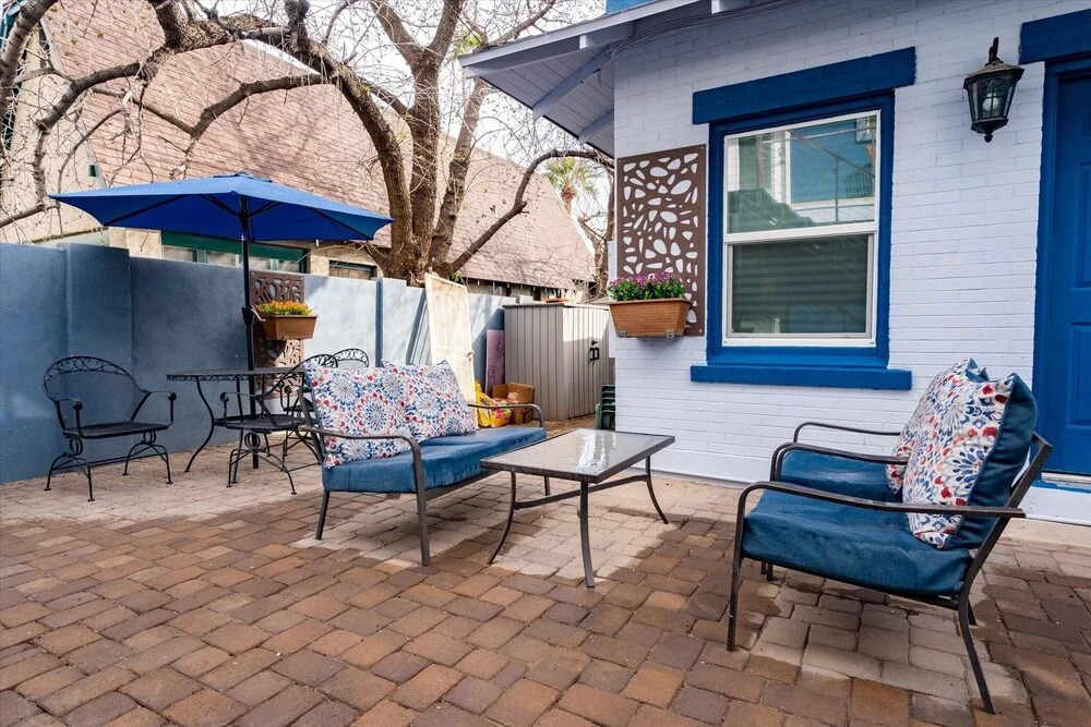 23 Chelsea Place 1 Bedroom Condo by RedAwning