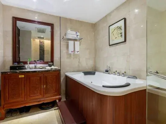 Hongyuan Zijing Hotel
