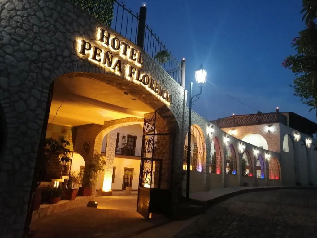 Hotel Peña Florencia
