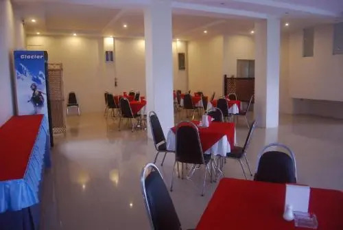 Hotel Bayint Naung