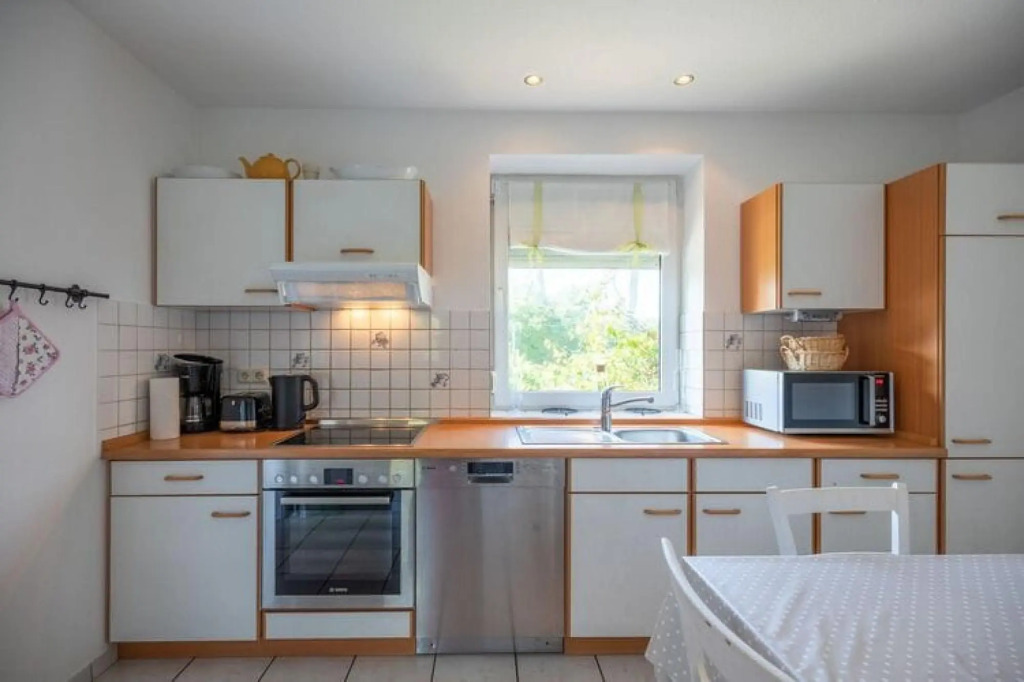 Comfortable holiday home in Struckum
