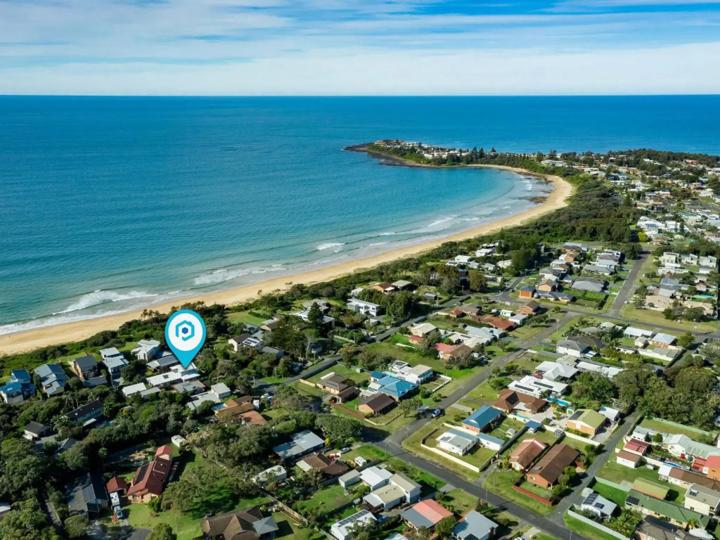 Spinnaker I Family Getaway I 2mins Walk to Beach
