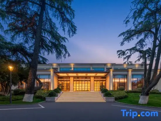 Xikang Hotel