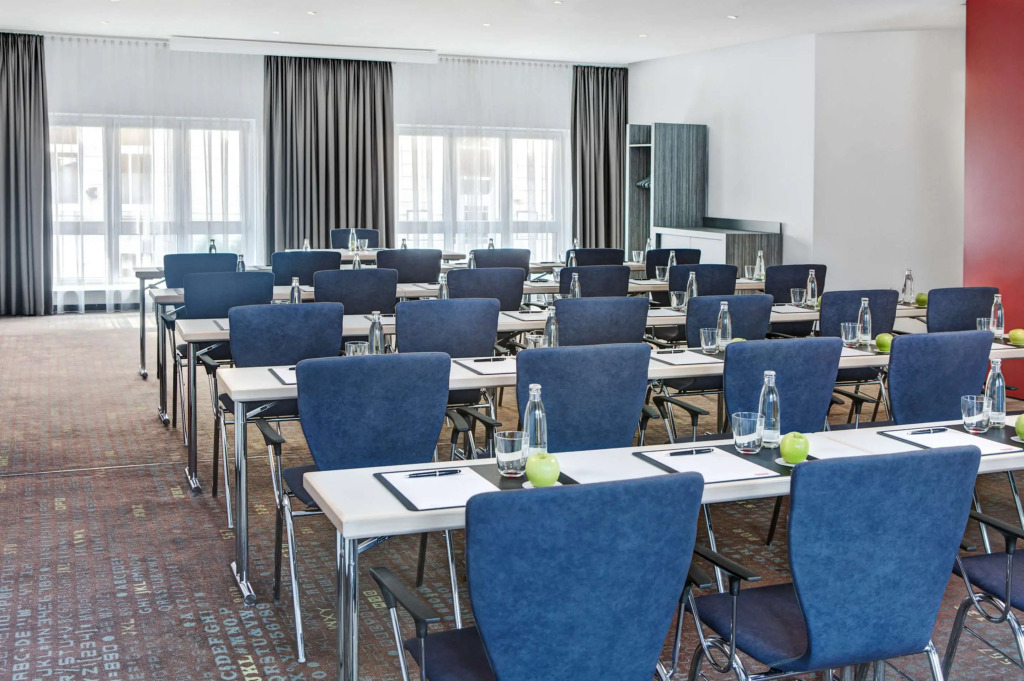 IntercityHotel Hamburg Altona