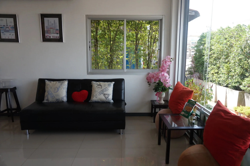 Honghub Sakon Hotel