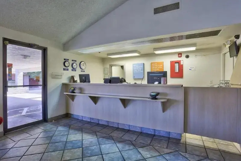 Motel 6 Kingman West