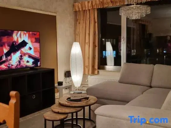 Superb Flat 3 Bedrooms Private Parking