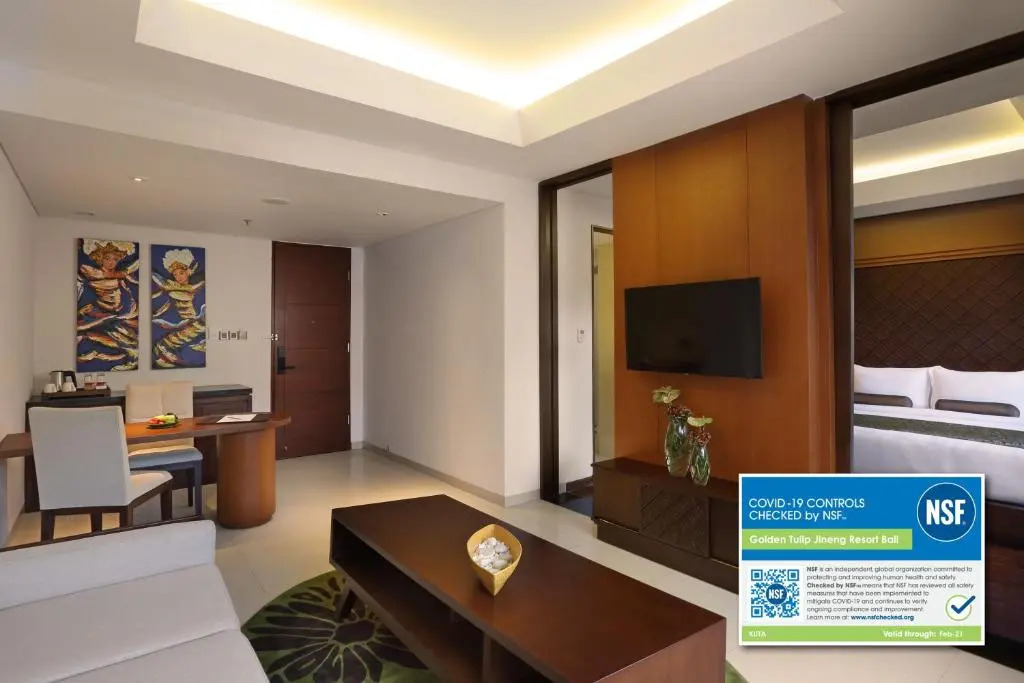 Двухместный люкс с видом на город (двуспальная кровать) в Golden Tulip Jineng Resort Bali