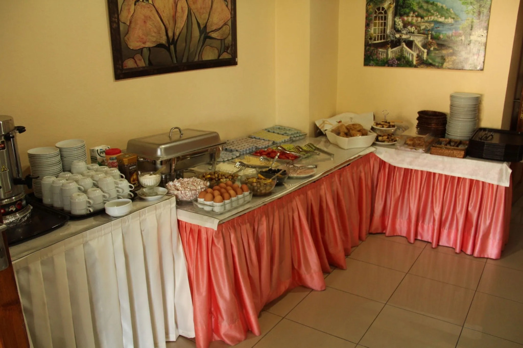 Yalcin Hotel