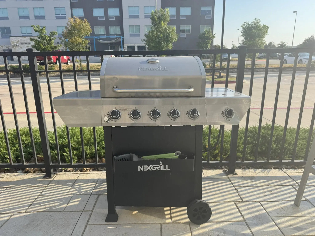 Holiday Inn Express & Suites Austin North - Pflugerville by IHG