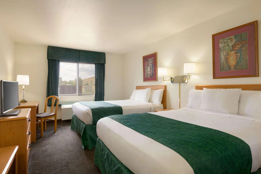Travelodge by Wyndham Alpine