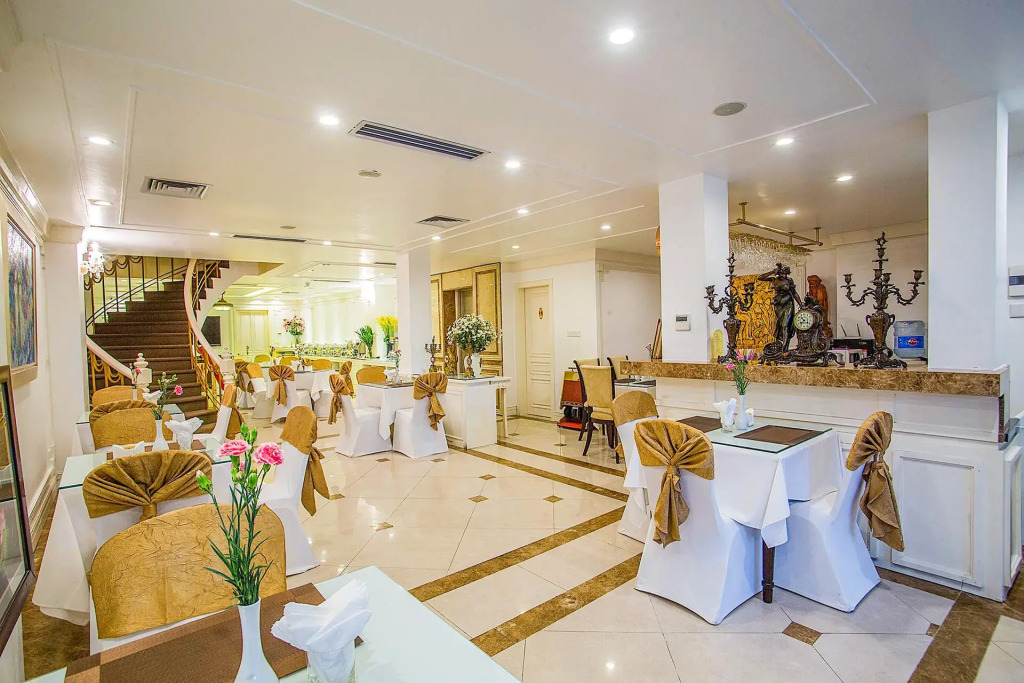 M Village Hotel Long Bien