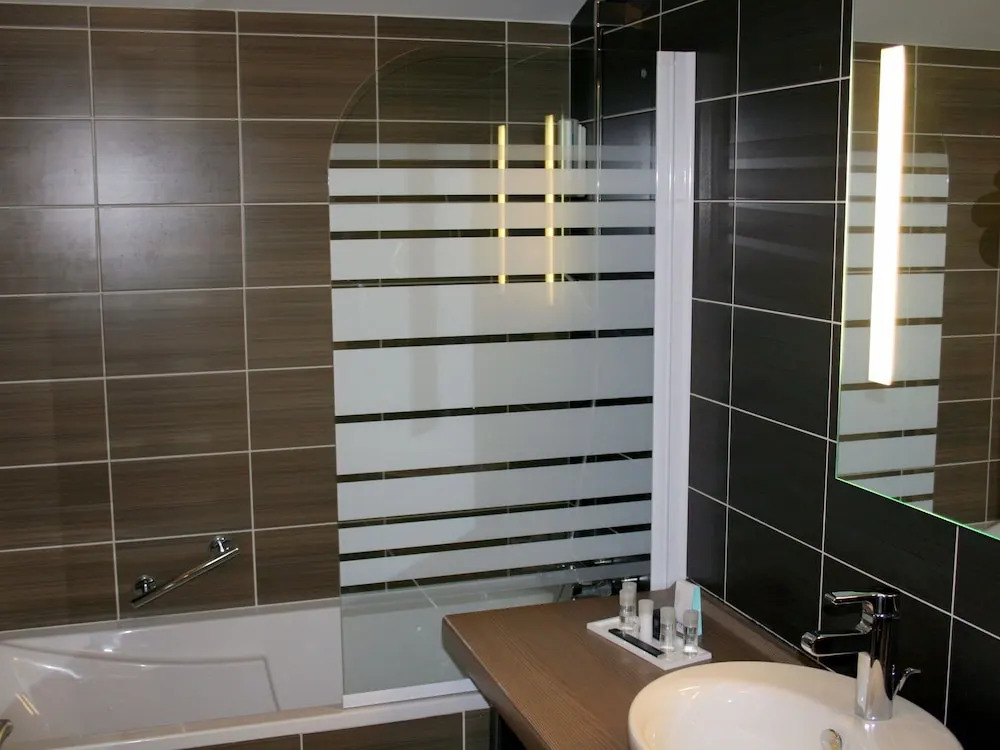 Modern Apartment Only 50 M. From the Beach of Concarneau