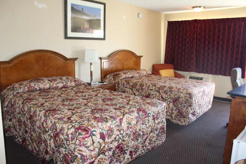 Отель Льюистона Cedars Inn Lewiston