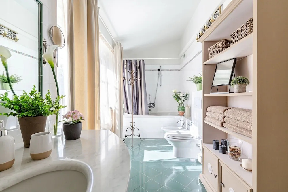 Farmhouse in Lucca With Private Pool