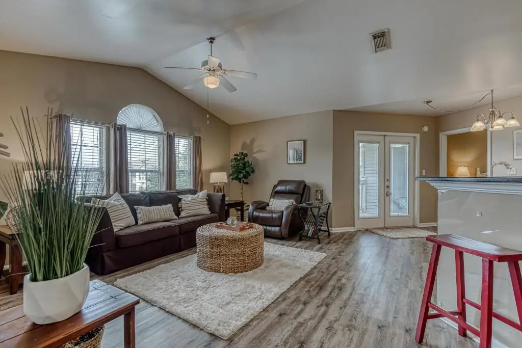 Colony Club #U3 by Southern Vacation Rentals