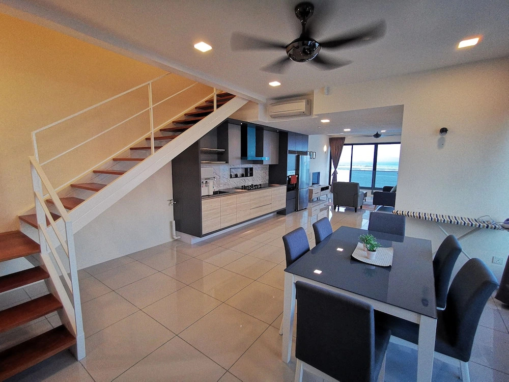 Family Suite Sunrise Gurney Penang