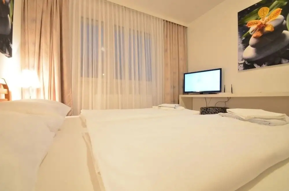 All-in Work & Study City Studio Apartment