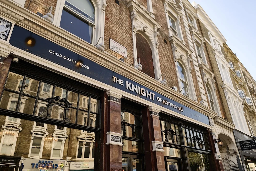 THE KNIGHT OF NOTTINGHILL