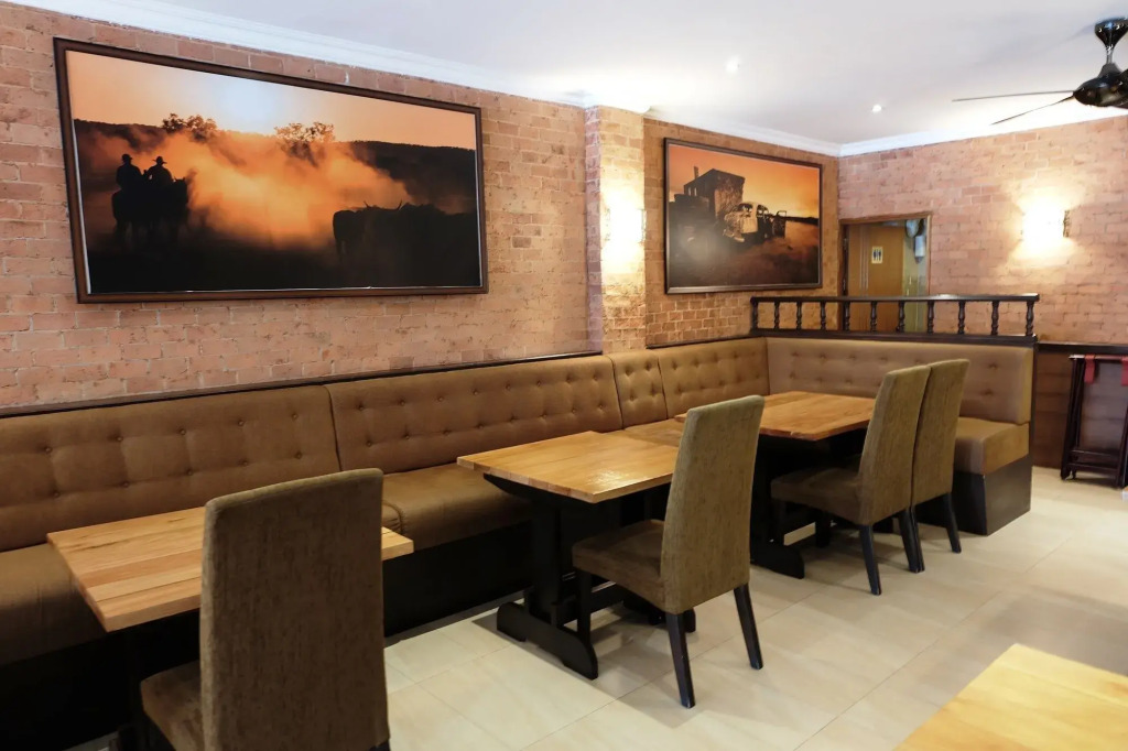 Steak & Co. Boutique Hotel