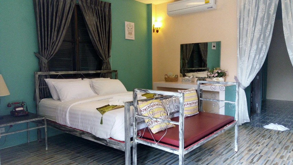 Stamp Hills Resort