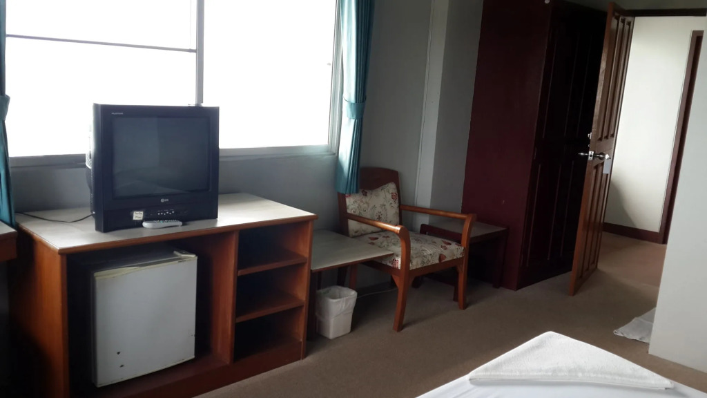 Win Hotel