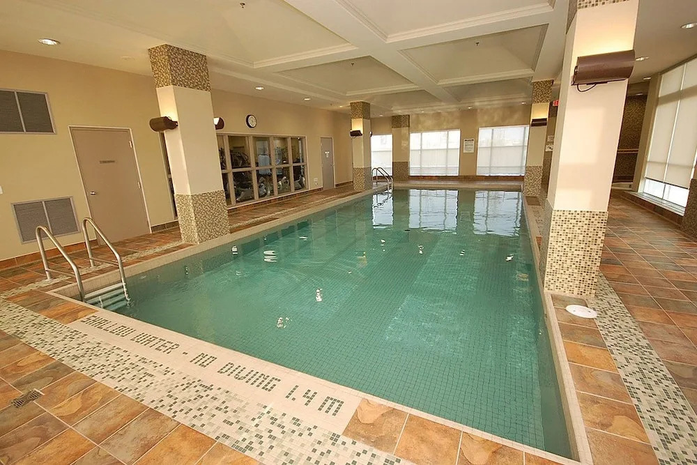 Square One Comfort Suite By Elite Suites