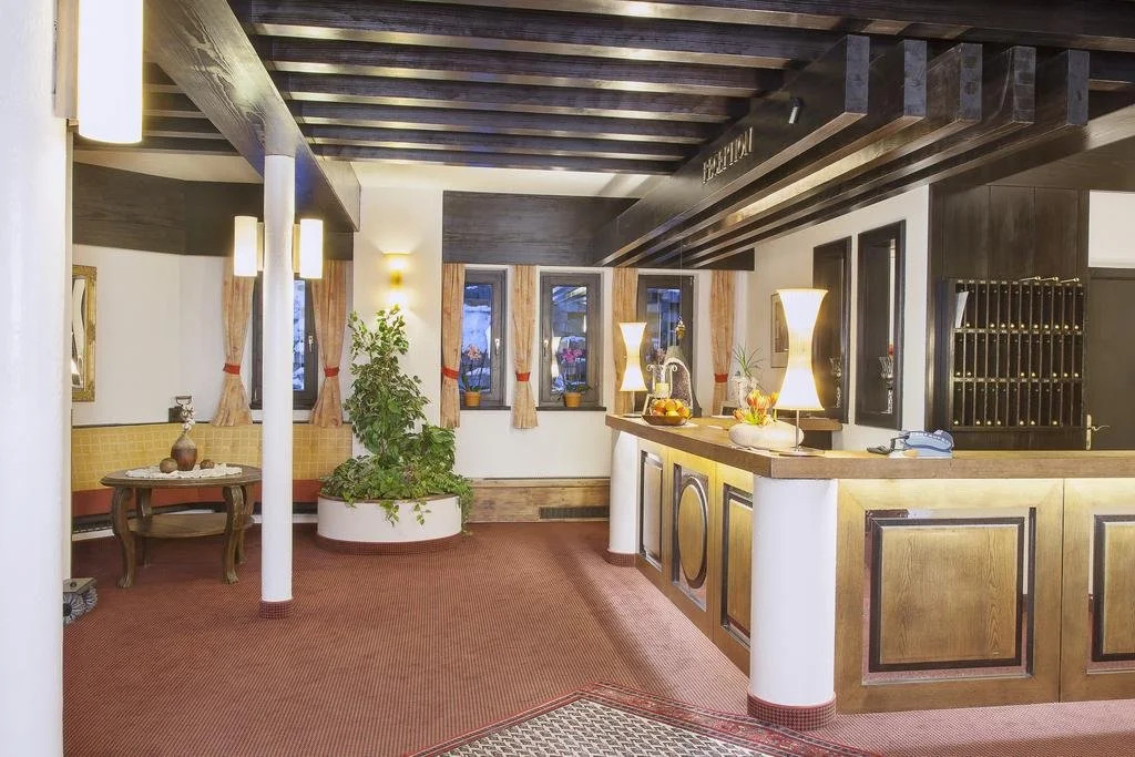 Hotel Neue Burg