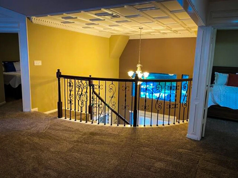4Bdrm 3.5Bath 8Beds - Pool House