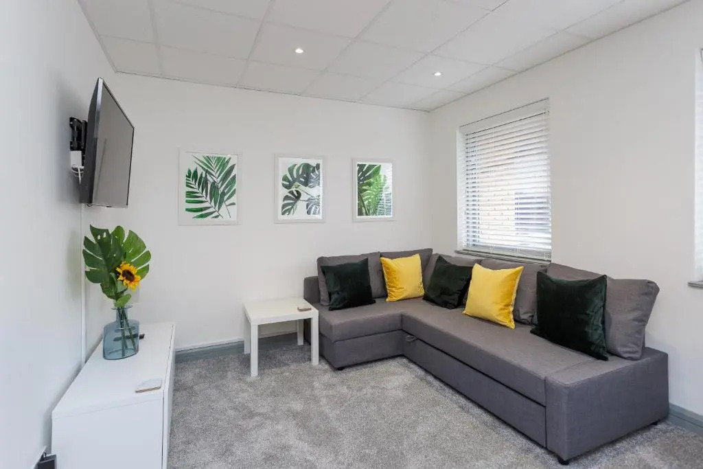 Oliverball Serviced Apartments - Sovereign Gate 2 - 2 bedroom apartment close to City Centre