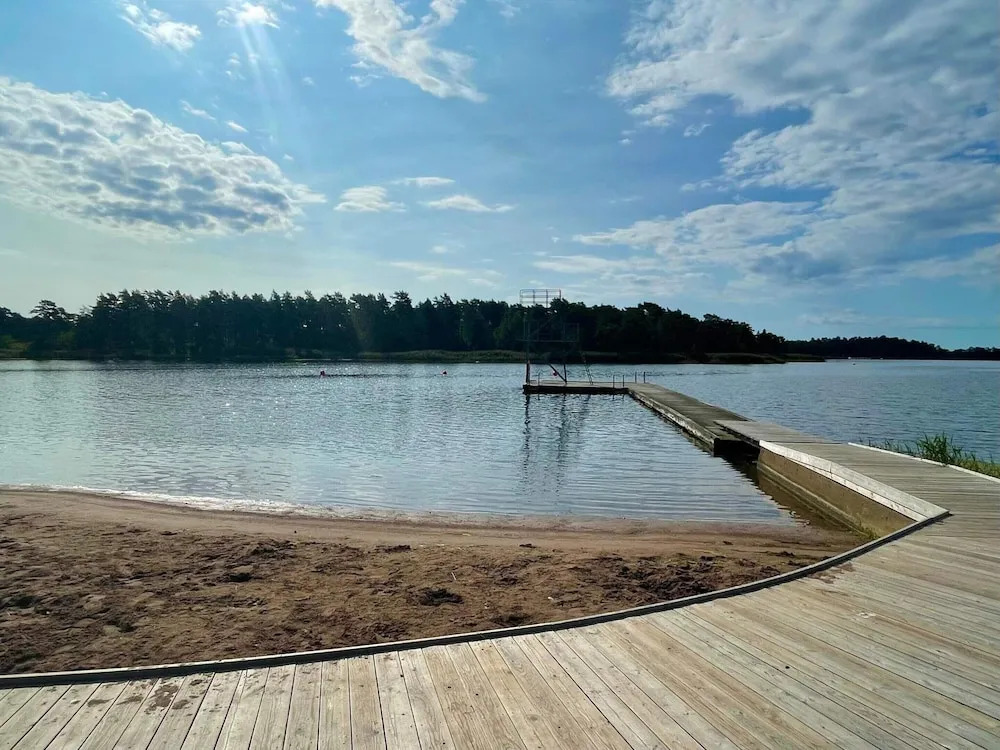 6 person holiday home in Mönsterås-By Traum