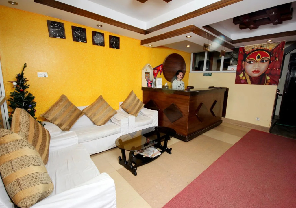 Annapurna Guest House and Rooftop Restaurant