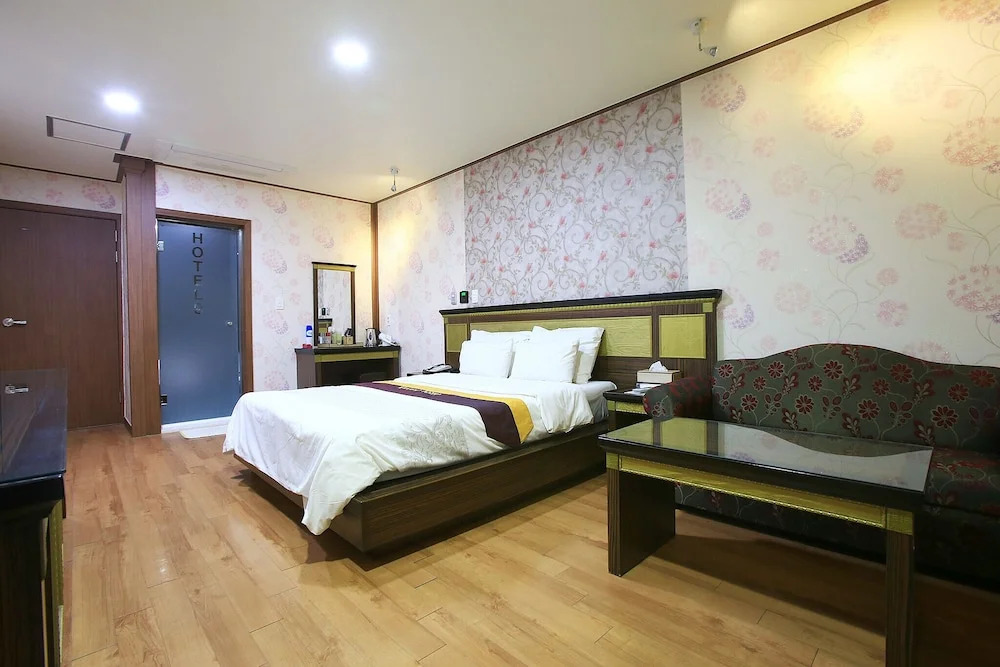 Namyangju Hotel 9