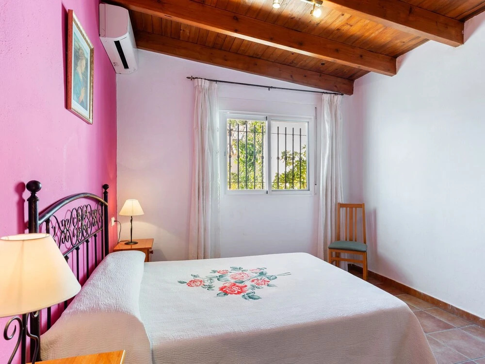 Rustic Holiday Home in Almuñecar with Private Swimming Pool